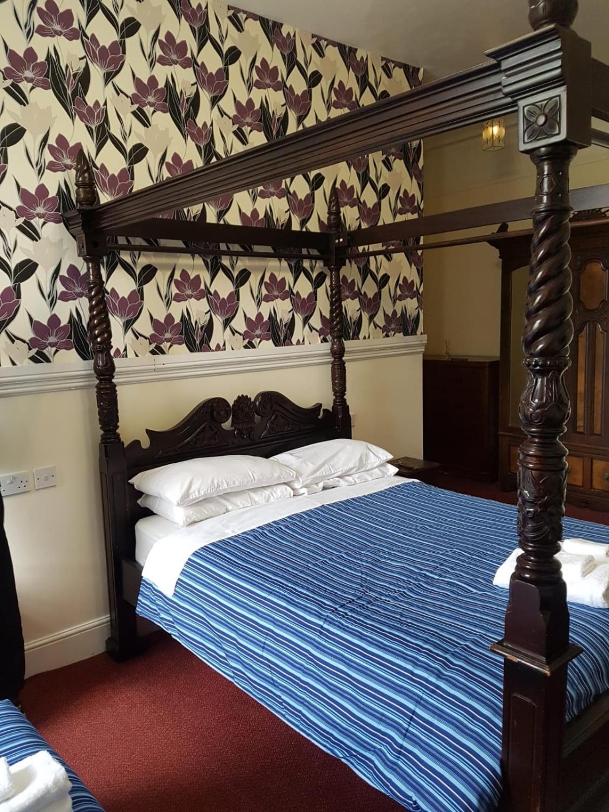 The Lismore Hotel Банбъри Стая снимка